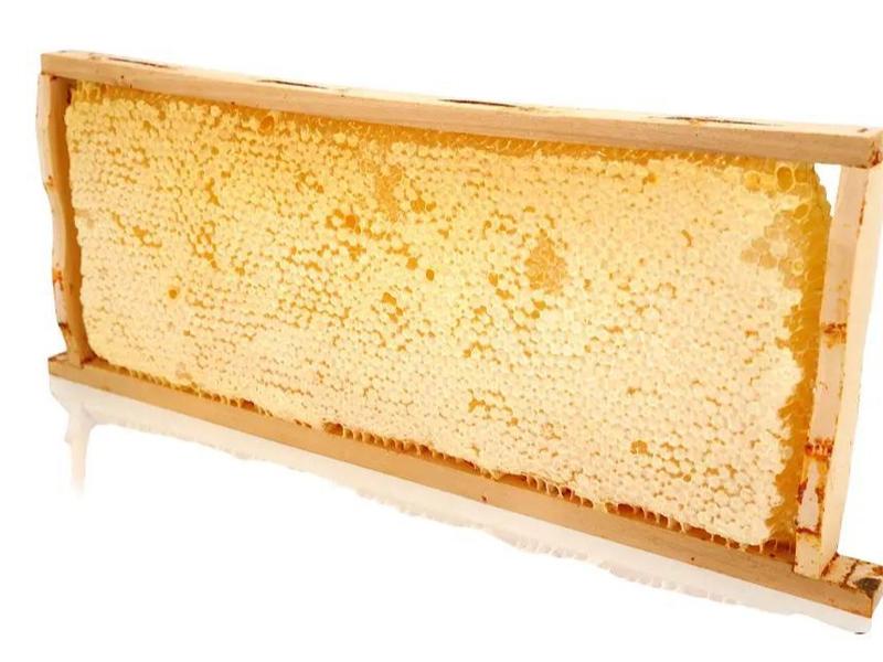 Deutscher Wabenhonig 2.2 kg/1kg/ 0.5kg/ 0.25kg